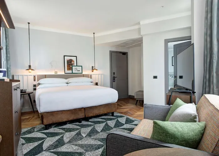 Otel Doubletree By Hilton Monti 4*
