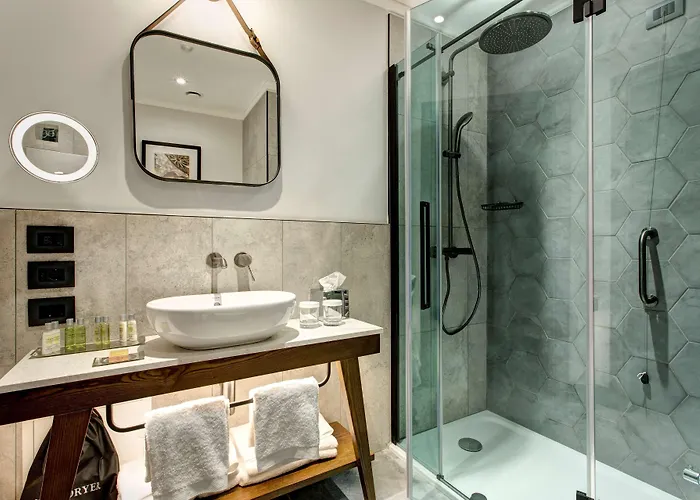 Doubletree By Hilton Monti Roma